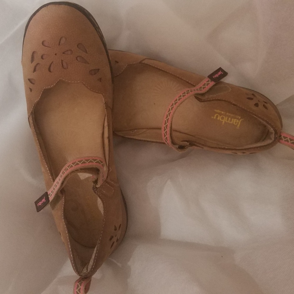 Jambu Shoes